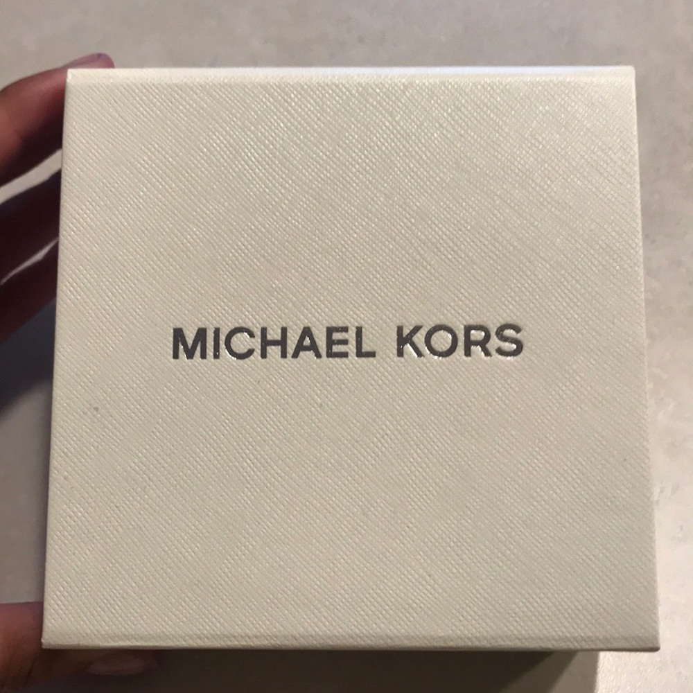 Michael Kors Bracelet - Picture 4 of 6